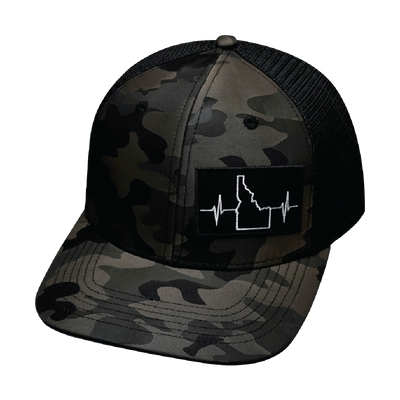 Idaho - 6 Panel - Tan Camo / Black - Trucker Mesh (Unisex)