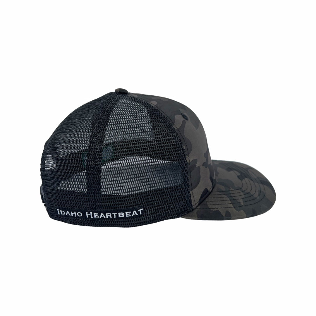 Idaho - 6 Panel - Tan Camo / Black - Laser Mesh (Unisex)