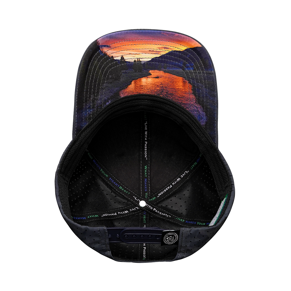 Hunting - 6 Panel - Shallow Fit - Soft Dark Camo - Laser Mesh (Unisex)